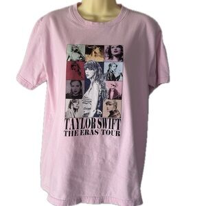 Taylor Swift Eras Tour Graphic T-Shirt Pink Short Sleeve Tee Medium FLAW